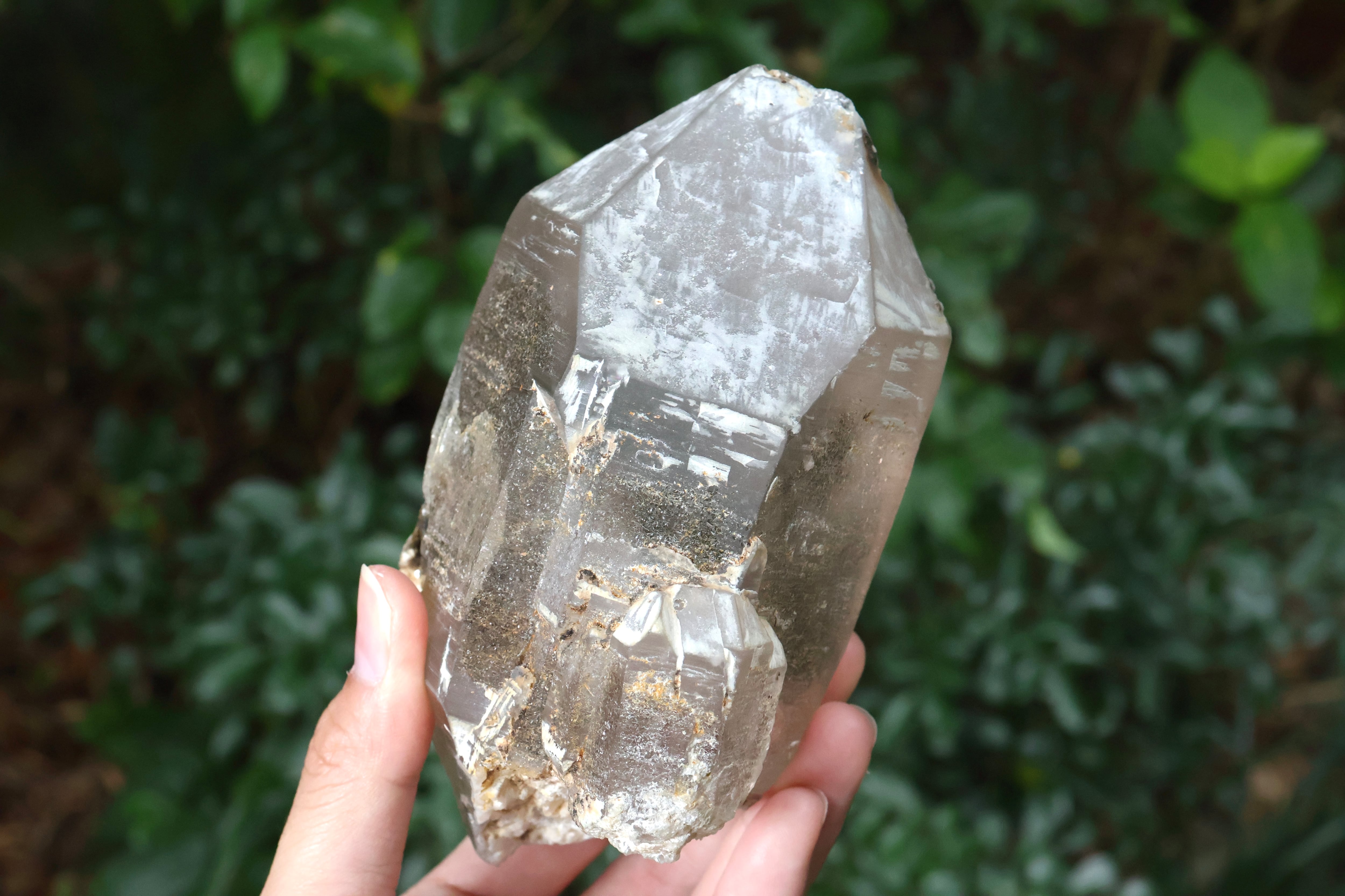 ヒマラヤ水晶 タプレジュン産 虹入り DT | 石垣島の夜光貝アクセサリー