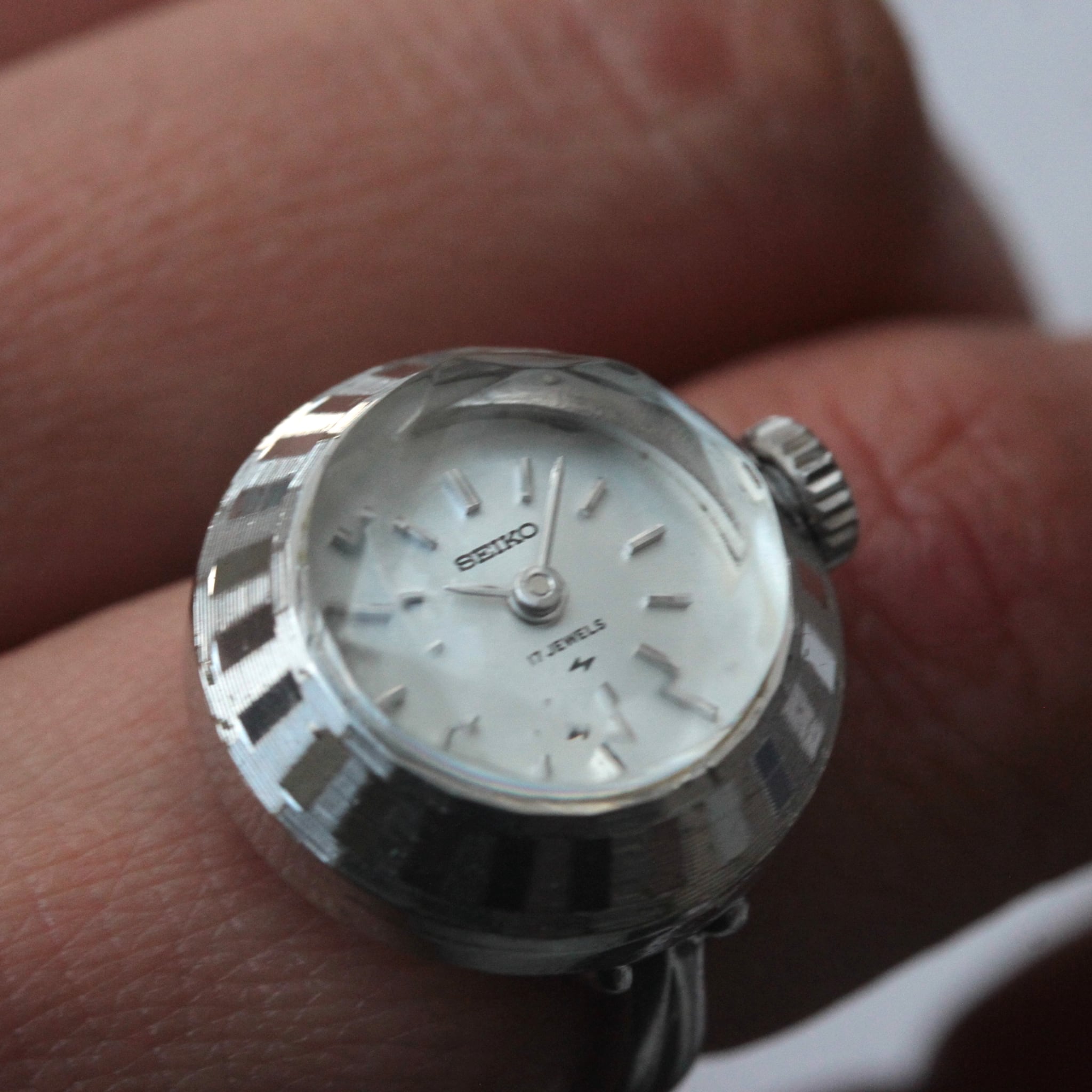 1円 SEIKO セイコー 11-7670 手巻 リングウォッチ 動作品 カットガラス