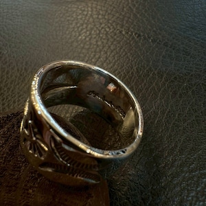 ライルセカテロ(Lyle Secatero) スタンプワークリング 24号