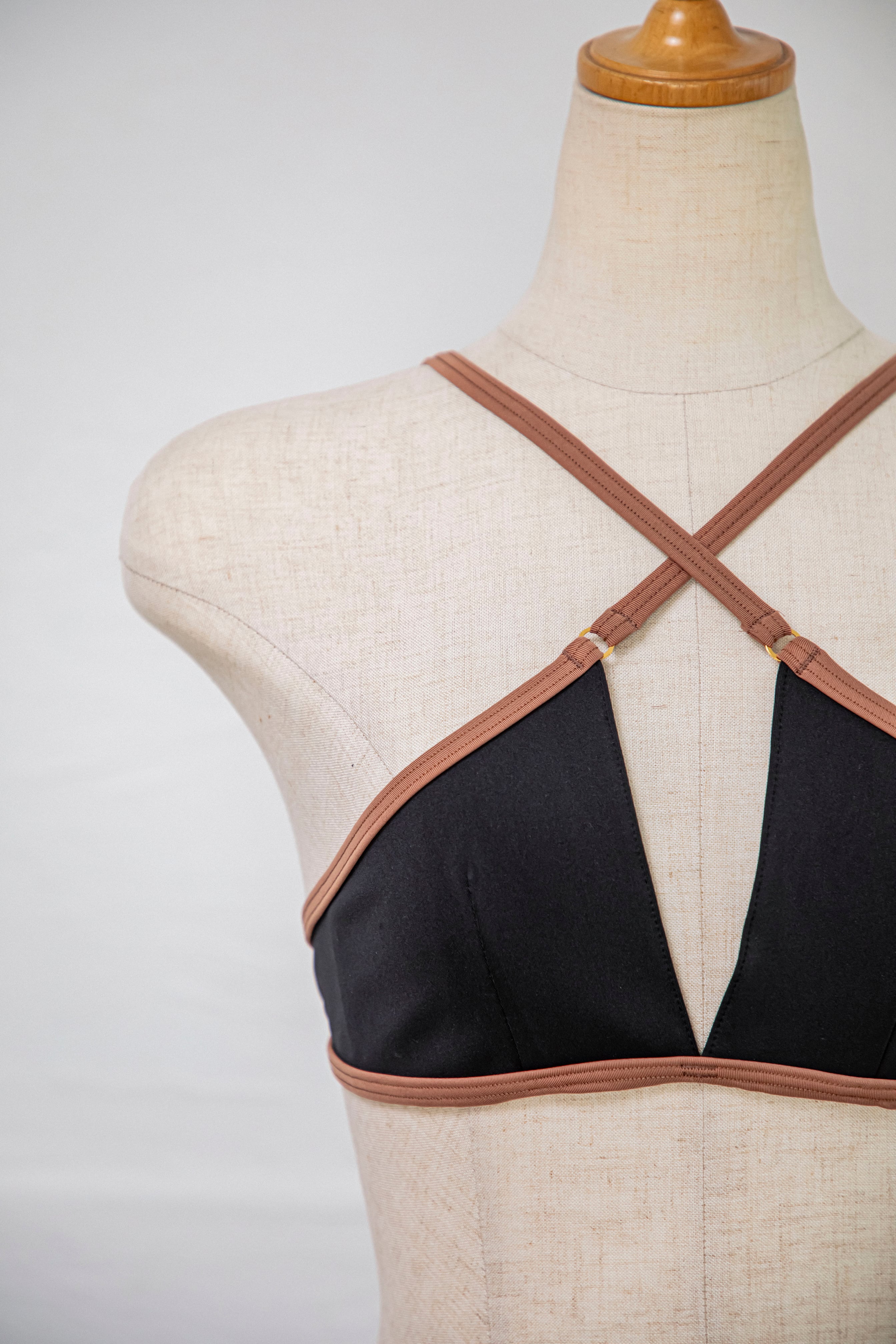 swimwear・バイカラークロススイムブラレット | GEMINItale