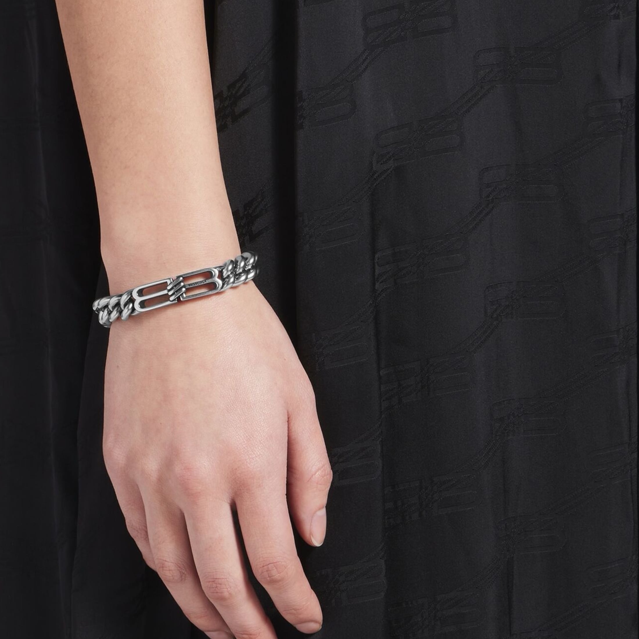 BALENCIAGA】BB ICON GOURMET BRAC | AYIN