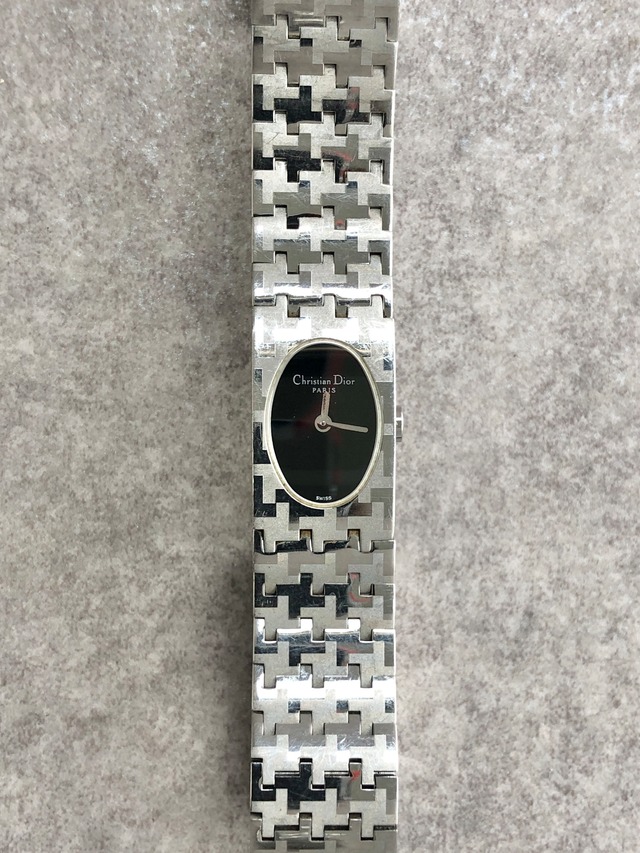 Christian Dior クリスチャン ディオール 腕時計 シルバー ロゴ ステンレススチール クウォーツ D70-100 バングルウォッチ vintage ヴィンテージ オールド jymbmu