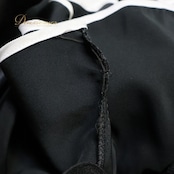 フラメンコ 衣装 ワンピース ドレス プリマブティック ブラック系 ボランテ フリル ラインストーン 黒 白 ノースリーブ シンプル ボリューム prima boutique 上品 練習 レッスン ダンス衣装 かわいい ホワイト系