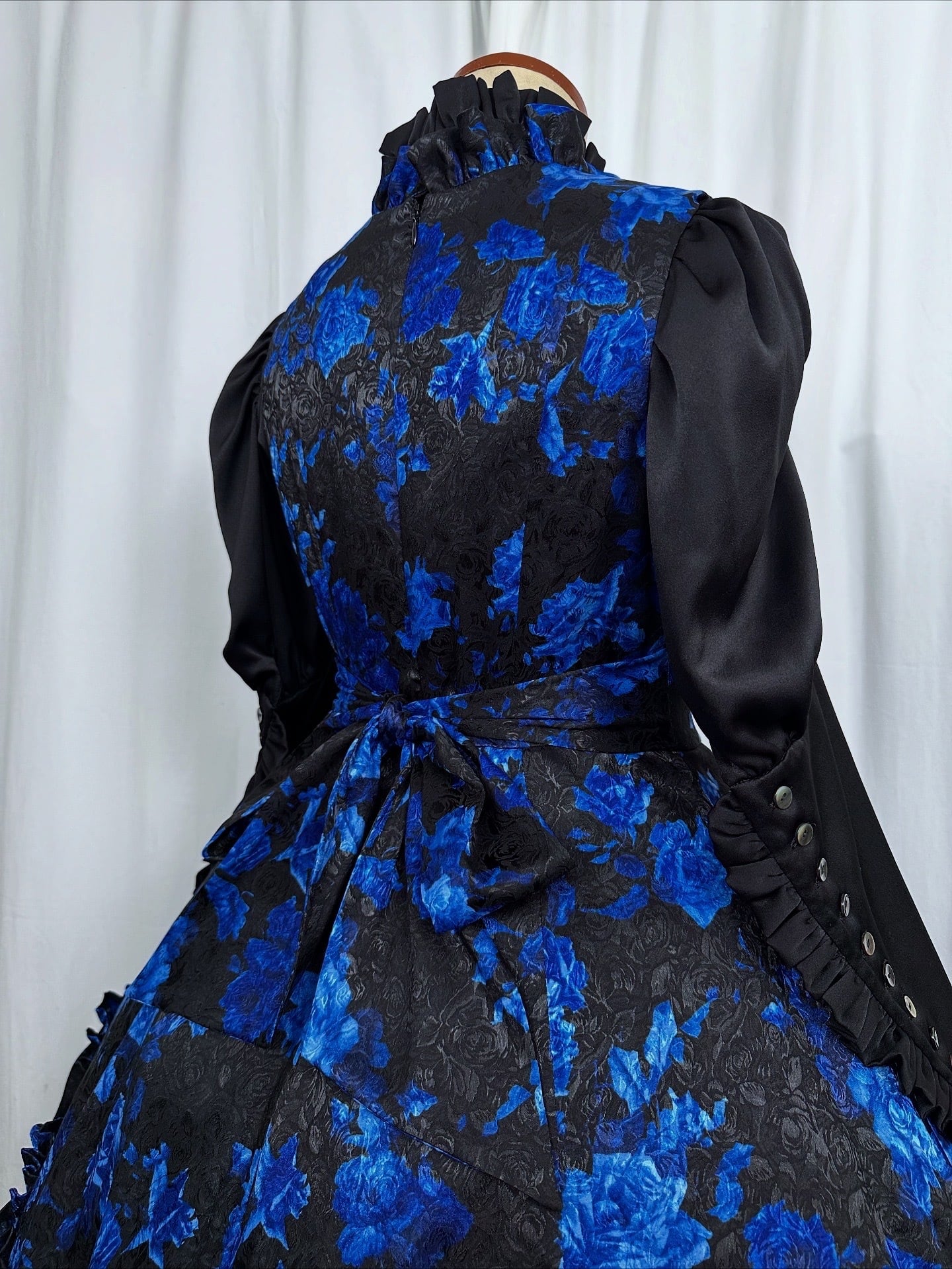 2025年12月18日21時～【JST】【6386RBR】ジャンパースカート | Alpstola