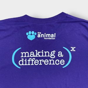 【GILDAN】3XL ビッグシルエット 動物財団 ボランティア ロゴ Tシャツ バックプリント パープル animal foundation 半袖 us古着