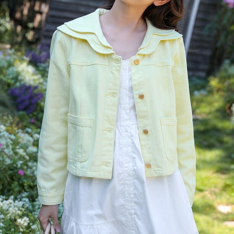 アウター レディース デニムジャケット ショート丈 ショート S M L 襟 ダブルカラー かわいい 大人可愛い カジュアル 清楚 フェミニン おしゃれ お洒落 おとな ナチュラル こなれ感 ラフ ラブリー キュート ガーリー ロマンチック 抜け感 学生 通学 デート お出かけ 女子会 旅行 散歩 カフェ巡り お買い物 イエロー 春 秋 冬 10代 20代 30代 韓国 韓国系 着回し 普段使い 重ね着 体型カバー ファッション コーデ モテ 流行 インスタ ポケット ボタン 送料無料