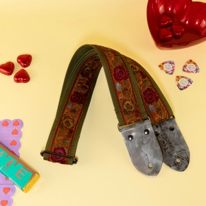 ローズショコラギターストラップ