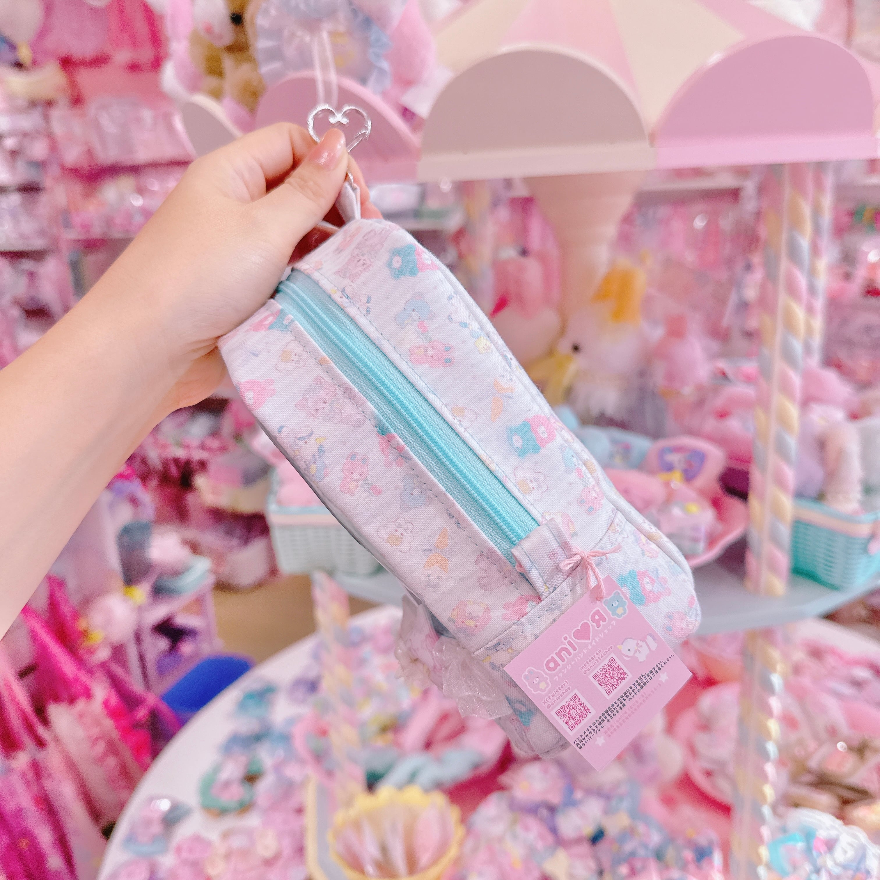 【R51】66-7ぬいぐるみポーチ（Dカン付き）