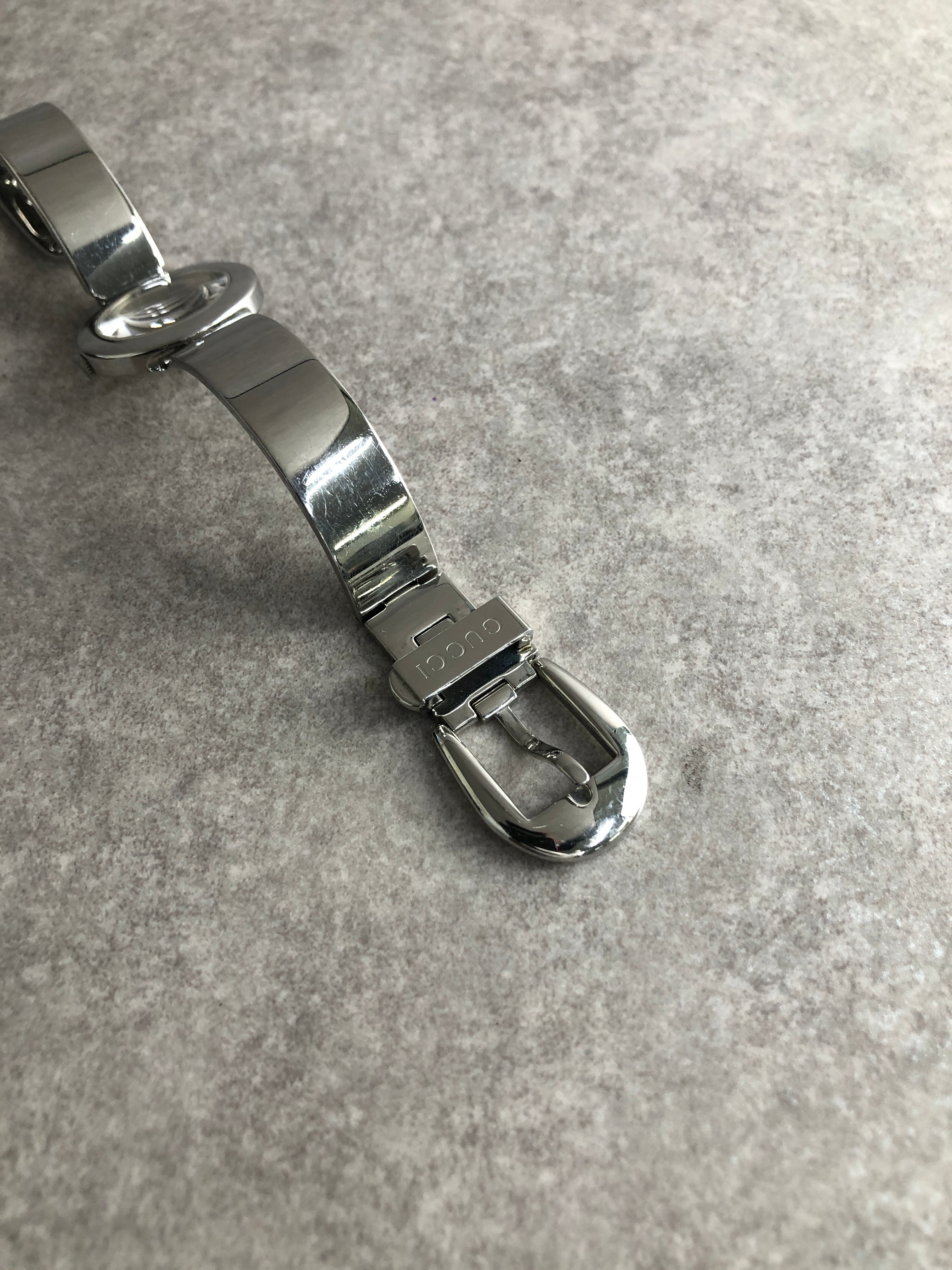 GUCCI グッチ 腕時計 シルバー ステンレススチール クウォーツ