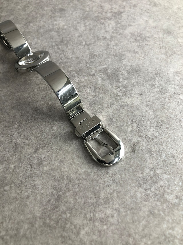 GUCCI グッチ 腕時計 シルバー ステンレススチール クウォーツ バングルウォッチ 6700L vintage ヴィンテージ オールド btrc45