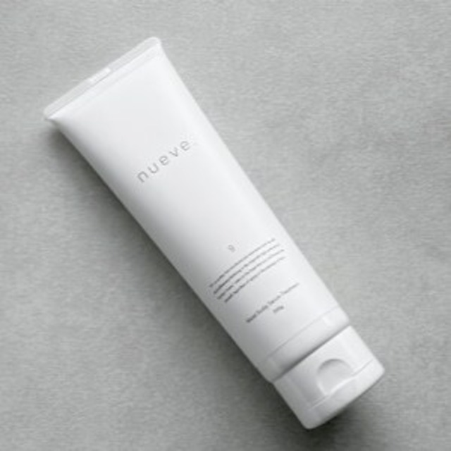 【nueve.】スカルプモイストトリートメント