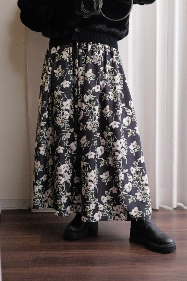 flower print skirt black