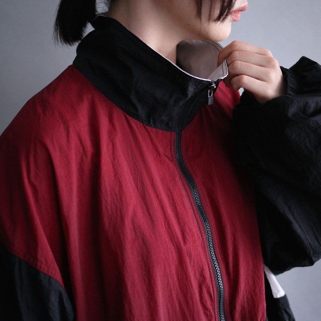 "NIKE" asymmetry switching and taping design 2XL over box silhouette nylon jacket