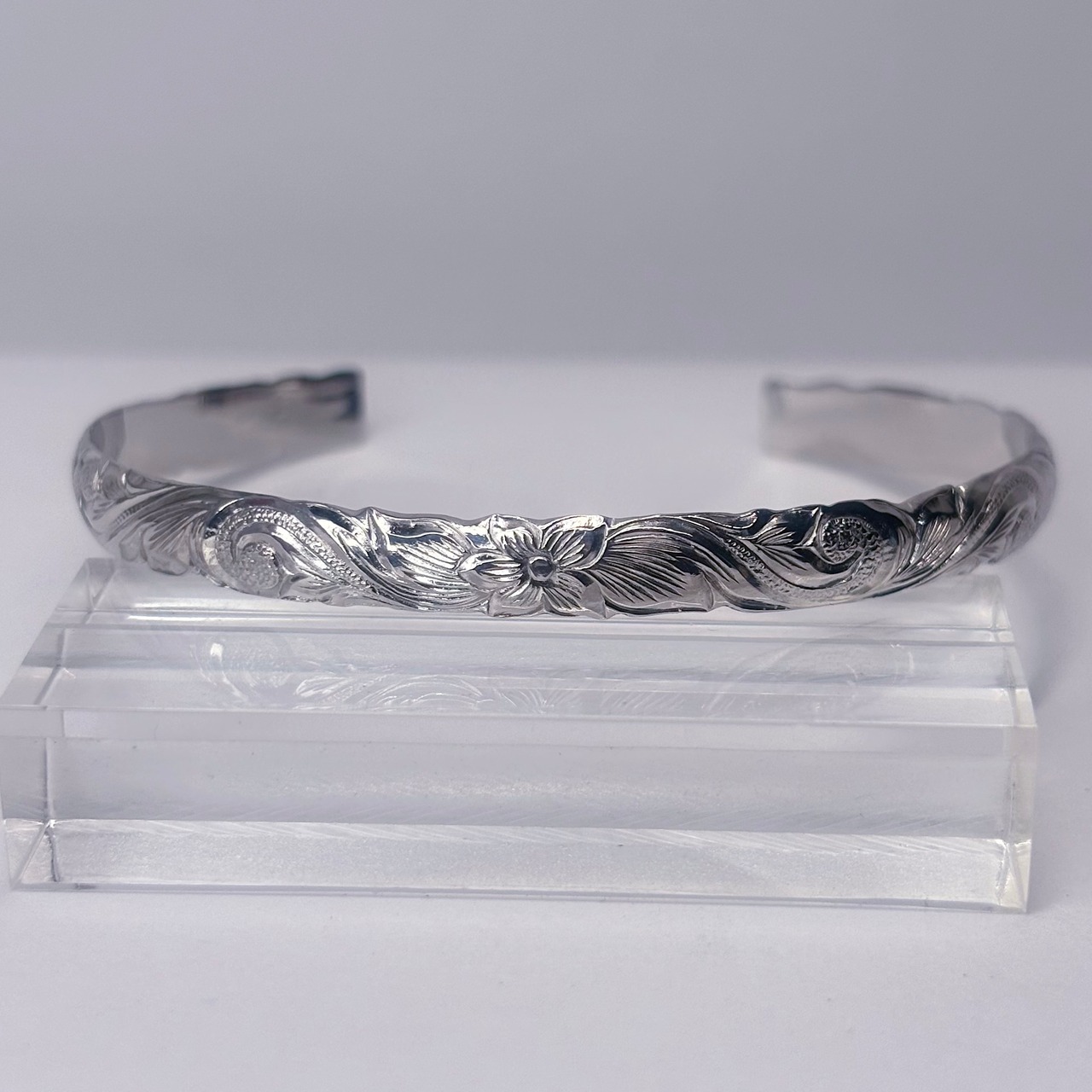 Heritage Bangle-Silver-