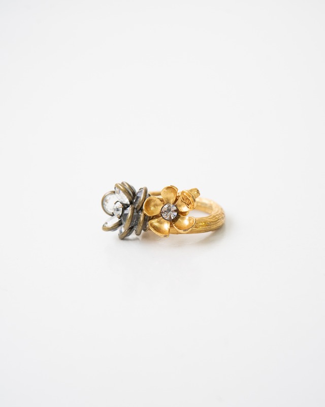 〈CHANEL〉Flower ring 2003SS