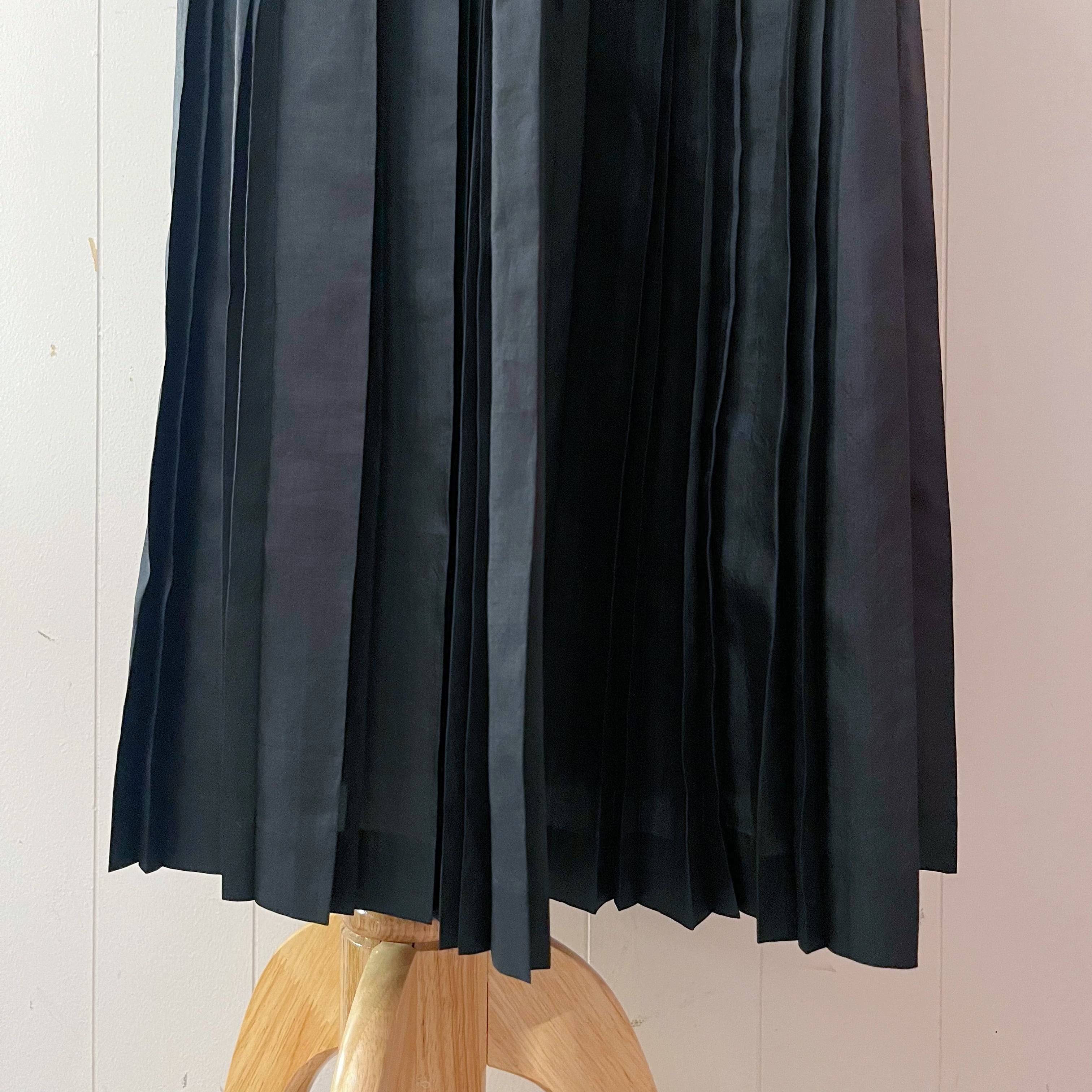 black crisp polyester pleats skirt