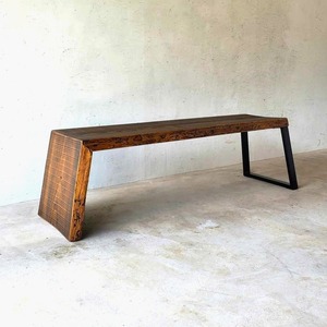 【松のベンチ】アイアンベンチ、非対称のベンチ