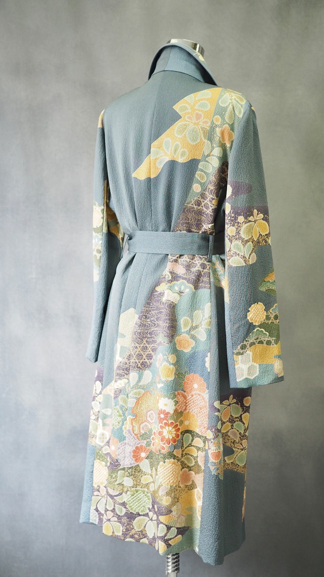 Regenerated Kimono Royal coat – Handcrafted in Japan/GARDEN DREAMS ON DUSTY BLUE SKY  着物リメイクのロイヤルコート｜日本のヴィンテージシルクを再生した一点物/くすみブルーの空に浮かぶ、庭園の夢