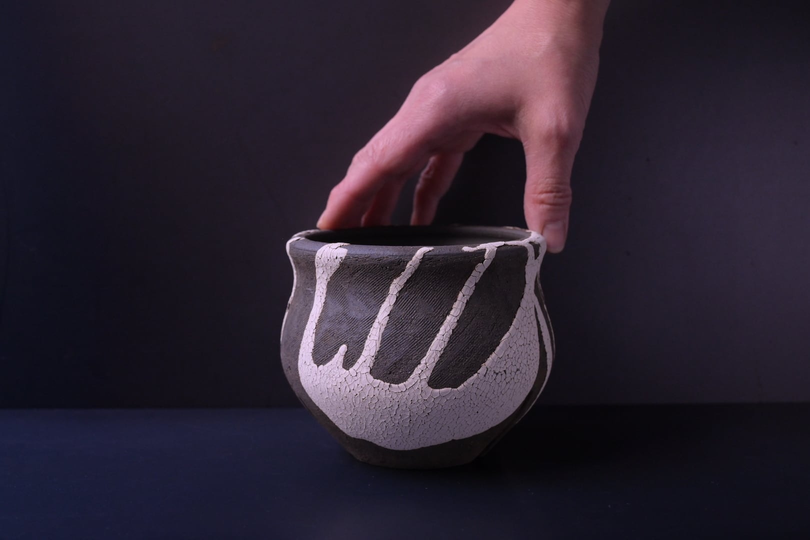 沼野秀章 植木鉢4灰 | 鎌倉倶楽部 茶寮