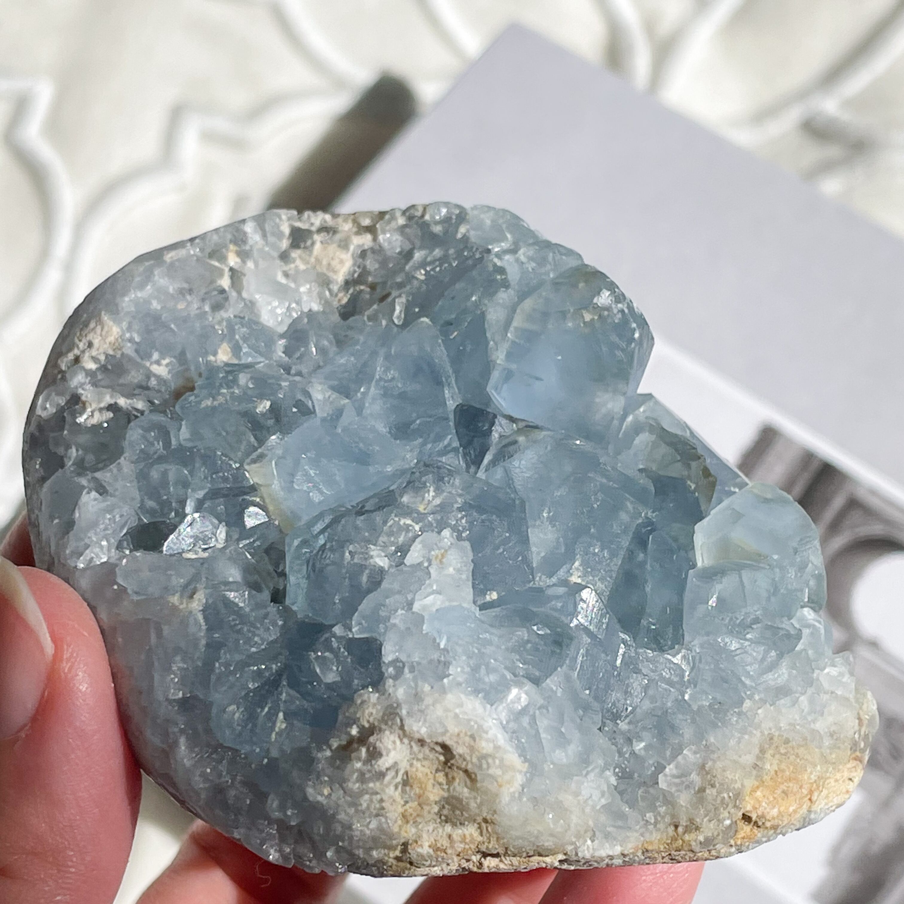Celestite ✧ セレスタイト 24 | FLUXY - 天然石と鉱物のお店 フラクシー