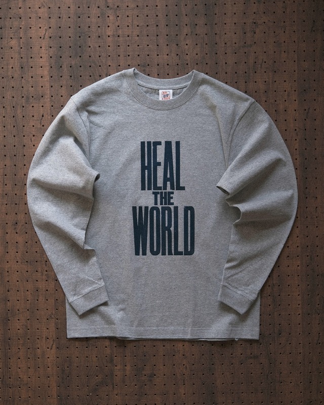 "heal the world" long sleeve tee in heather gray（受注生産）/ UNICEF寄付対象商品