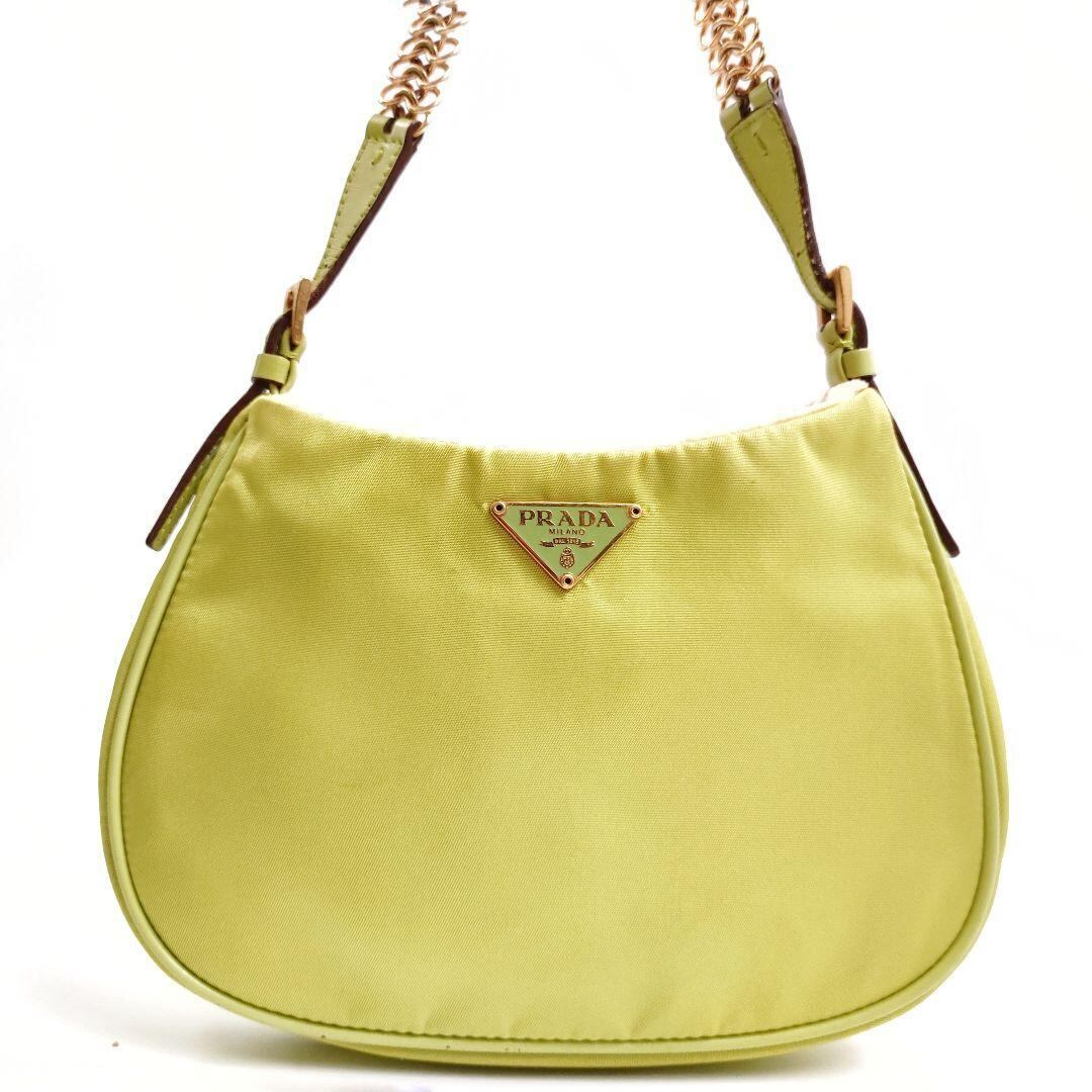 PRADA イエローポーチ 中古・古着通販】PRADA (プラダ) ポーチ イエロー｜ブランド・古着通販