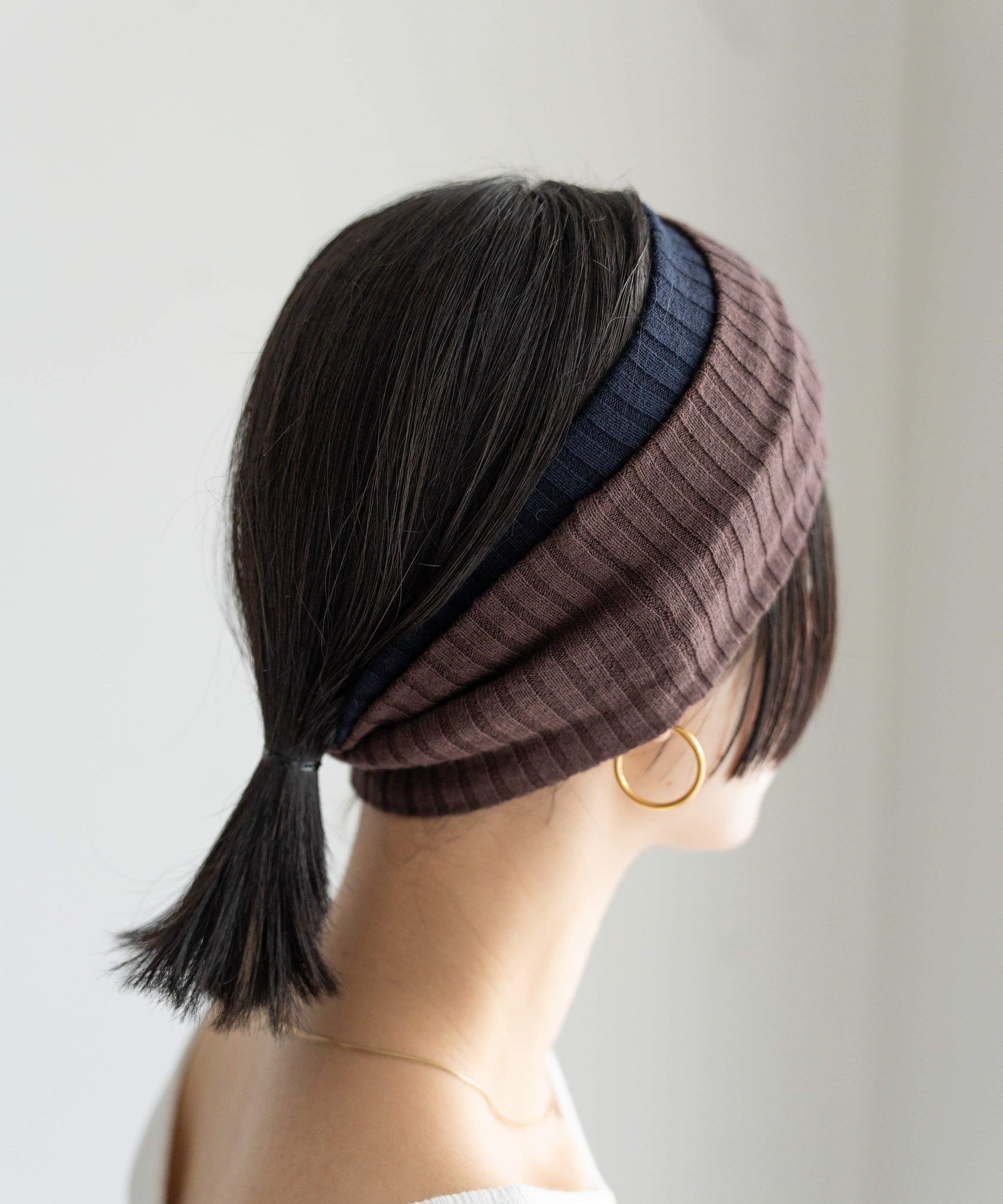 【新品未使用】 kinema knit hair band 【ネイビー】 MAISON KINEMA(メゾン キネマ) 23SSpile hair bandヘアバンドKNM 23SS
