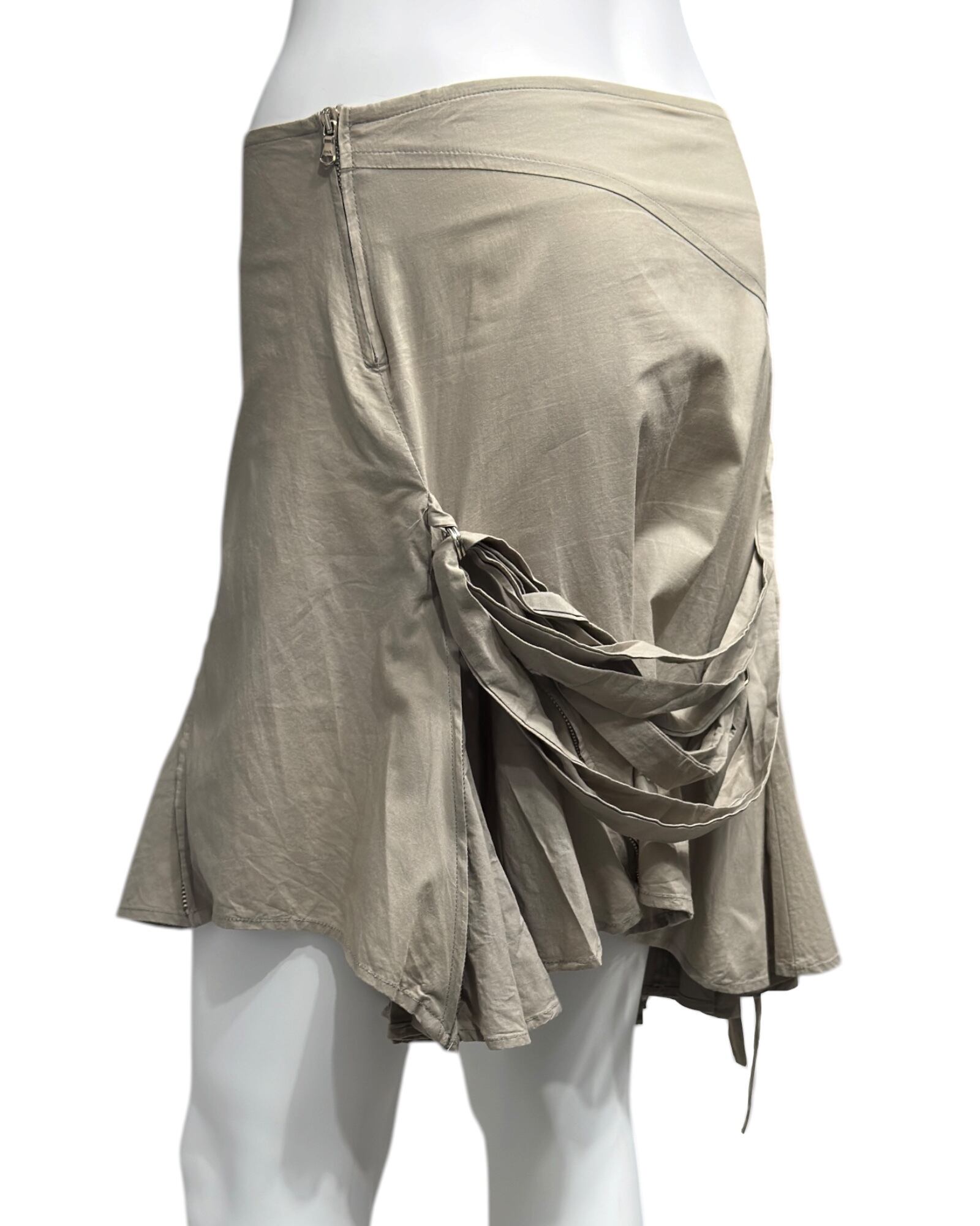 Hussein Chalayan 作品集 HUSSEIN CHALAYAN | ZSC