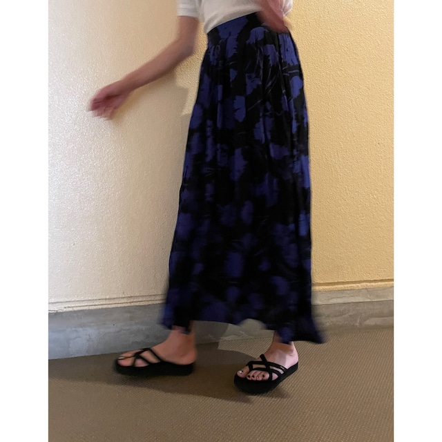 Big flower long skirt