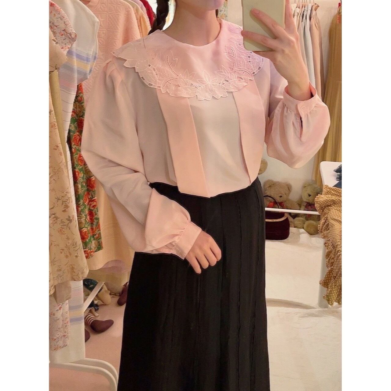 flower arch collar pink blouse