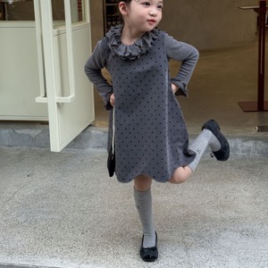 秋うねり裾ドット柄ノースリーブワンピース