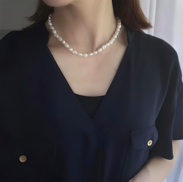 淡水パールのバロックネックレス　金アレ対応　淡水真珠