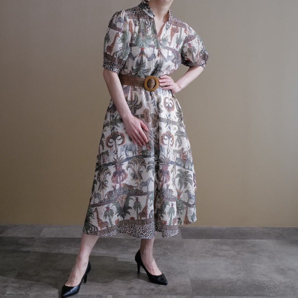 ★アフリカンプリントワンピース(ベージュ×カーキ)