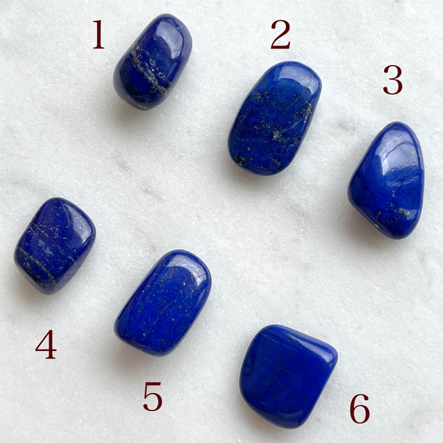 【モンサンミシェルでアチューメント】【超美石】ラピスラズリ　タンブル（ポーチ付き）