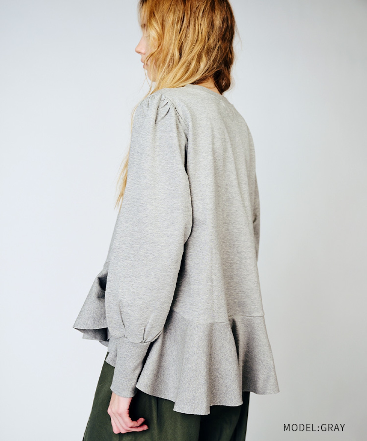 【直営店限定ITEM】ヘムフリルスパンコールTOPS (GRAY) CQ-47138H