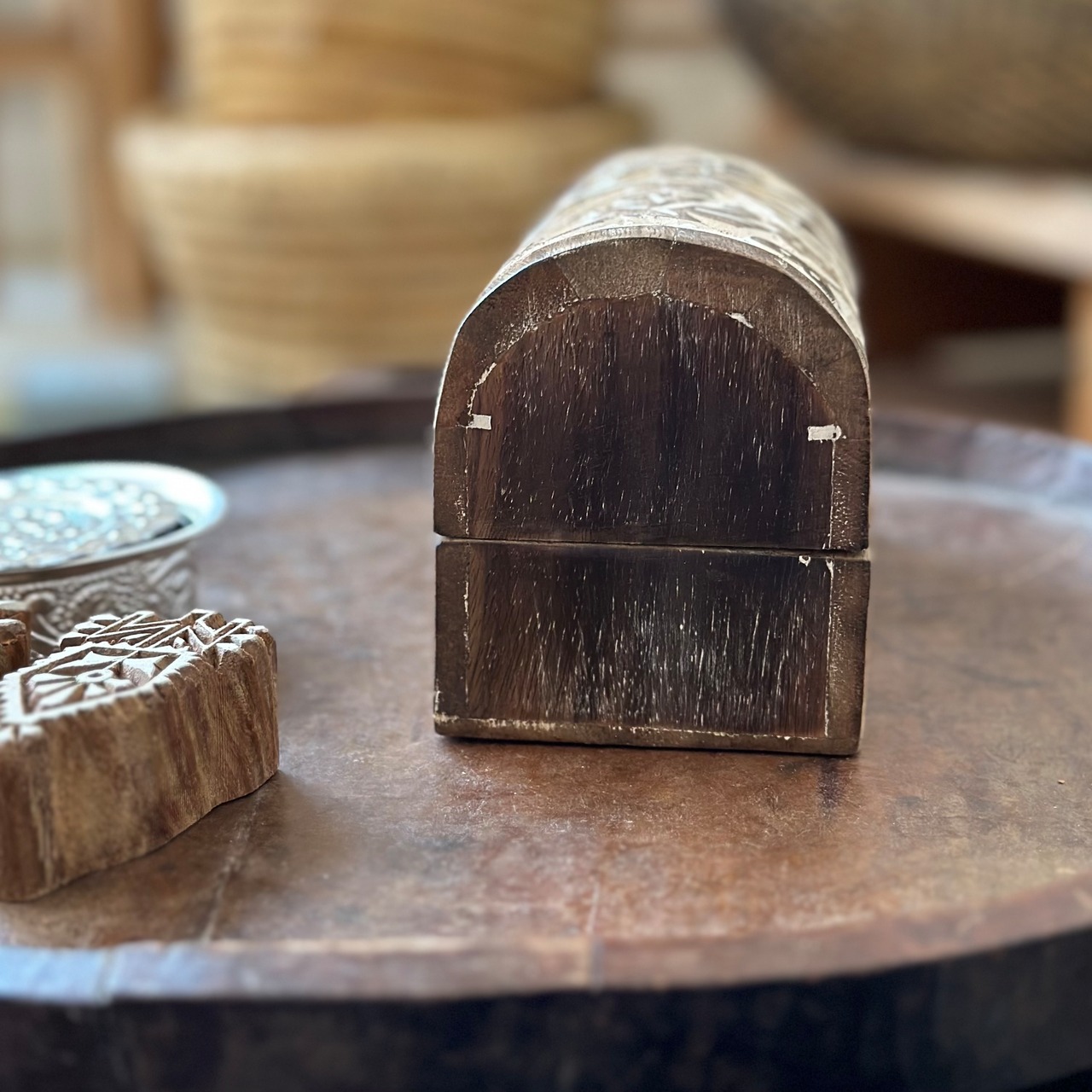 手彫りの木箱 マンゴーウッド