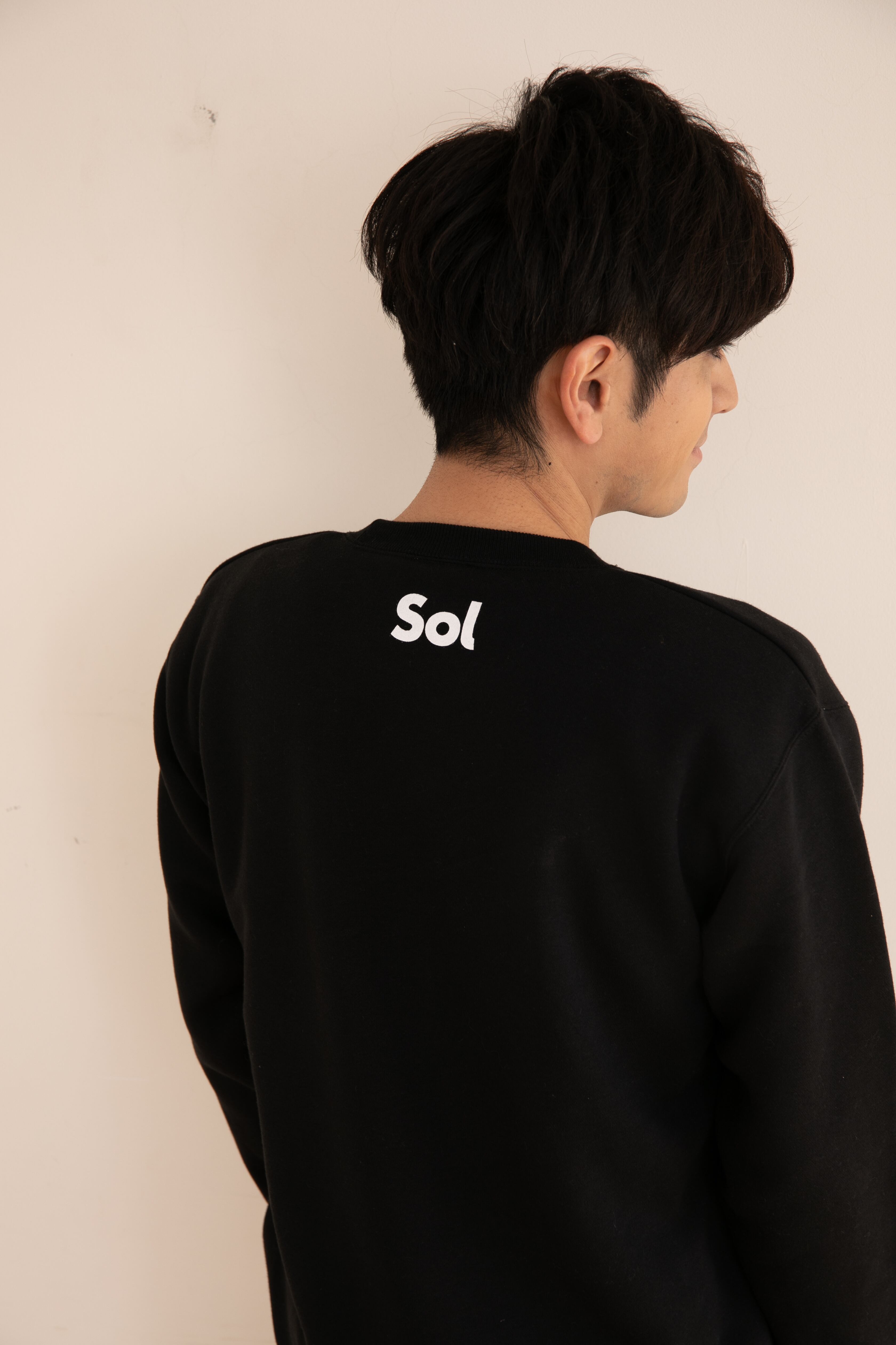 絵師トモミ 145番 トレーナー黒色 レディース、メンズ | SolSol