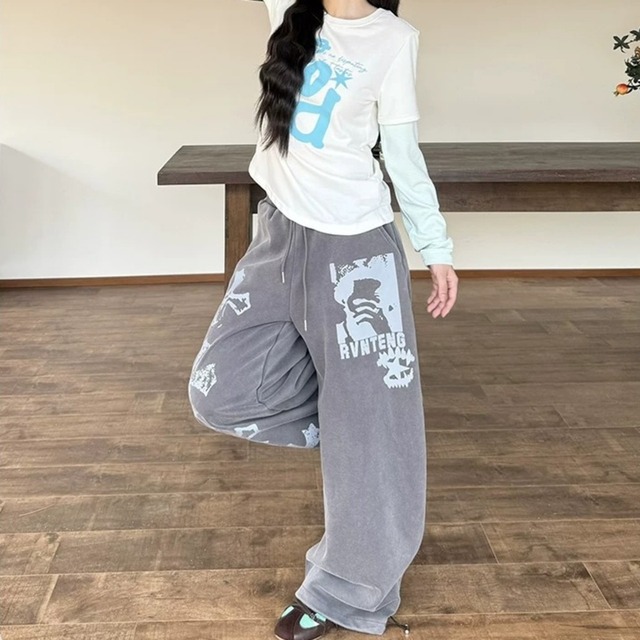 グラフィックプリントボーダースリーブドッキングTシャツ 2col R02655