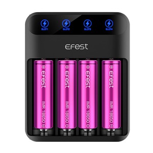 Efest LUSH Q4 Intelligent LED Charger　充電器