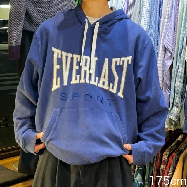 EVERLAST   パーカー　2XL   刺繍