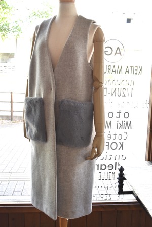 QTUME(クチューム) 24A/W ファー付きロングジレ