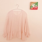 淡いピンクのシルク織り ブラウス