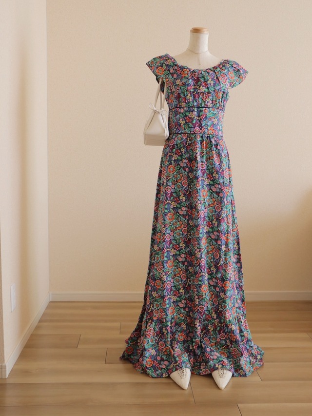 ●70s creation mademoiselle flower design cotton long dress
