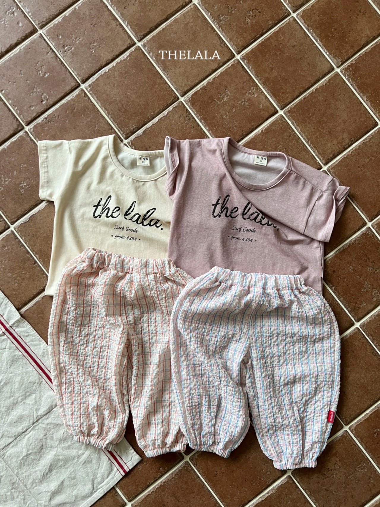 [THELALA] Lettering Tee / [더랄라] 레터링티