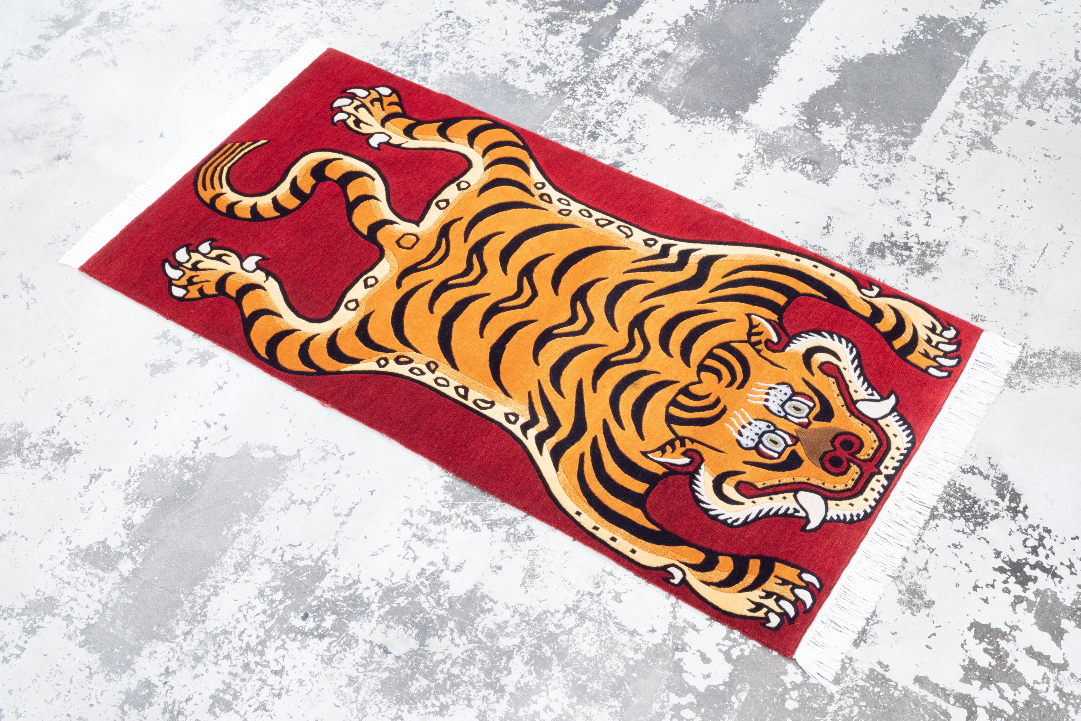 チベタンタイガーラグ Tibetan Tiger Rug 《Mサイズ•プレミアムウール253》チベタンタイガー