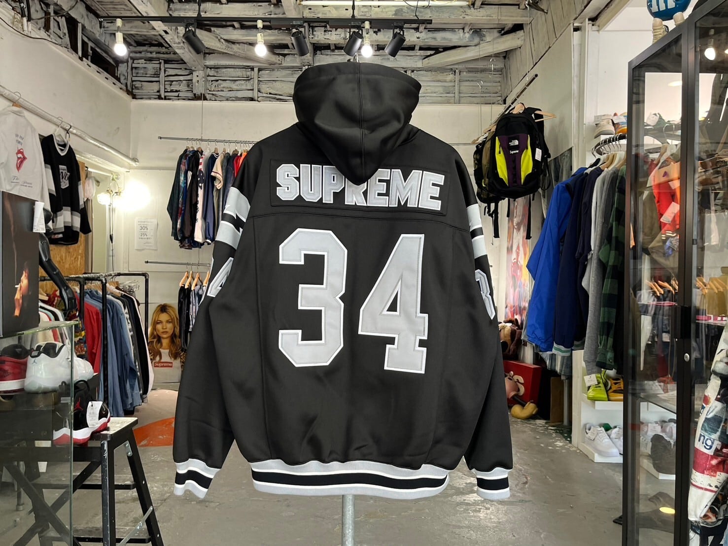 Supreme FOOTBALL ZIP UP HOODED SWEATSHIRT BLACK LARGE 49181 