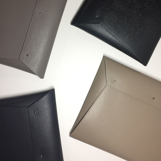 〈ENVELOPE CLUTCH BAG〉【 STELLA (M) 】