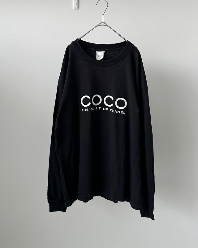 -COCO CHANEL- Vintage 90s L Long Sleeve Print T-Shirt made in USA