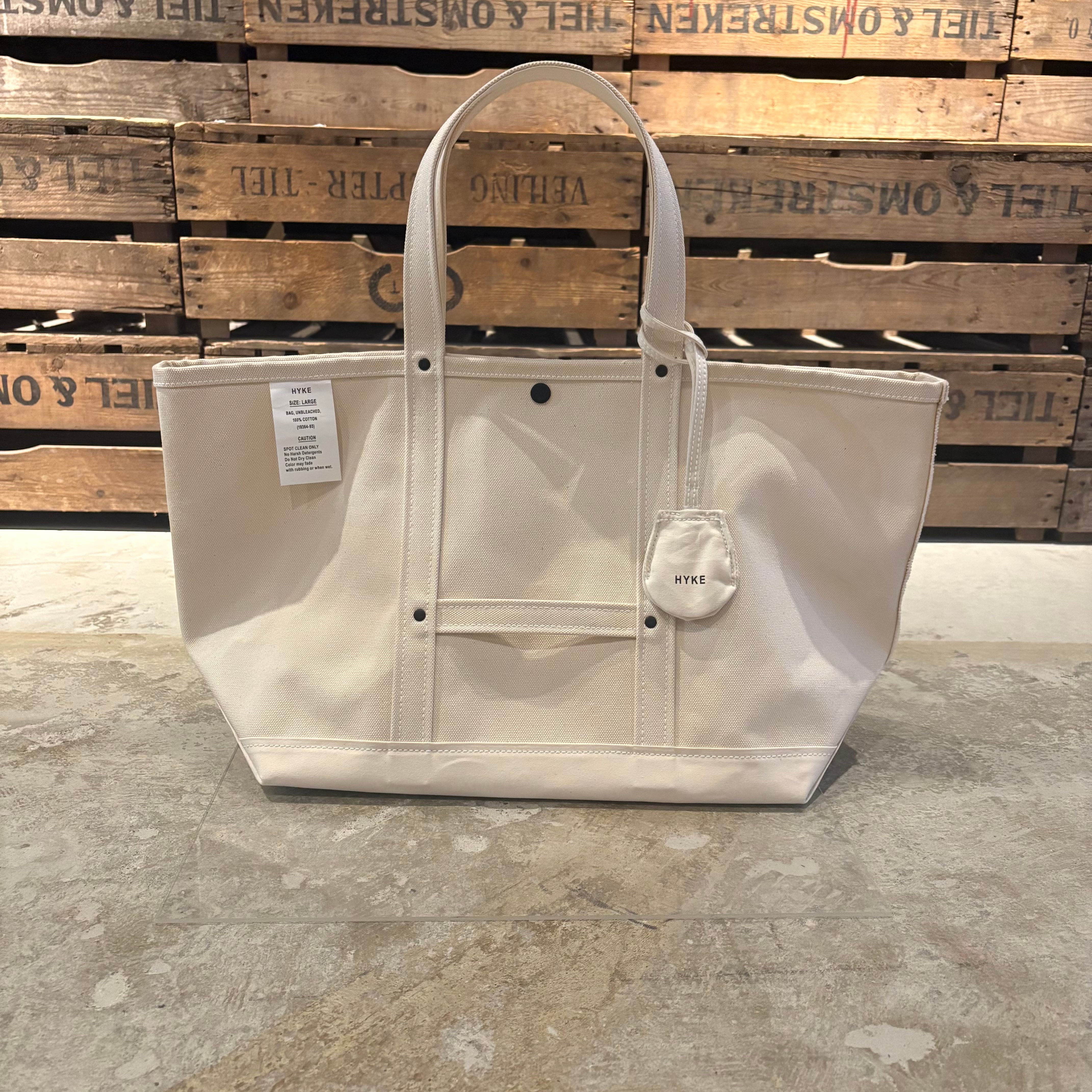 HYKE【ハイク】TOTE BAG (LARGE) (19364) | glamour online
