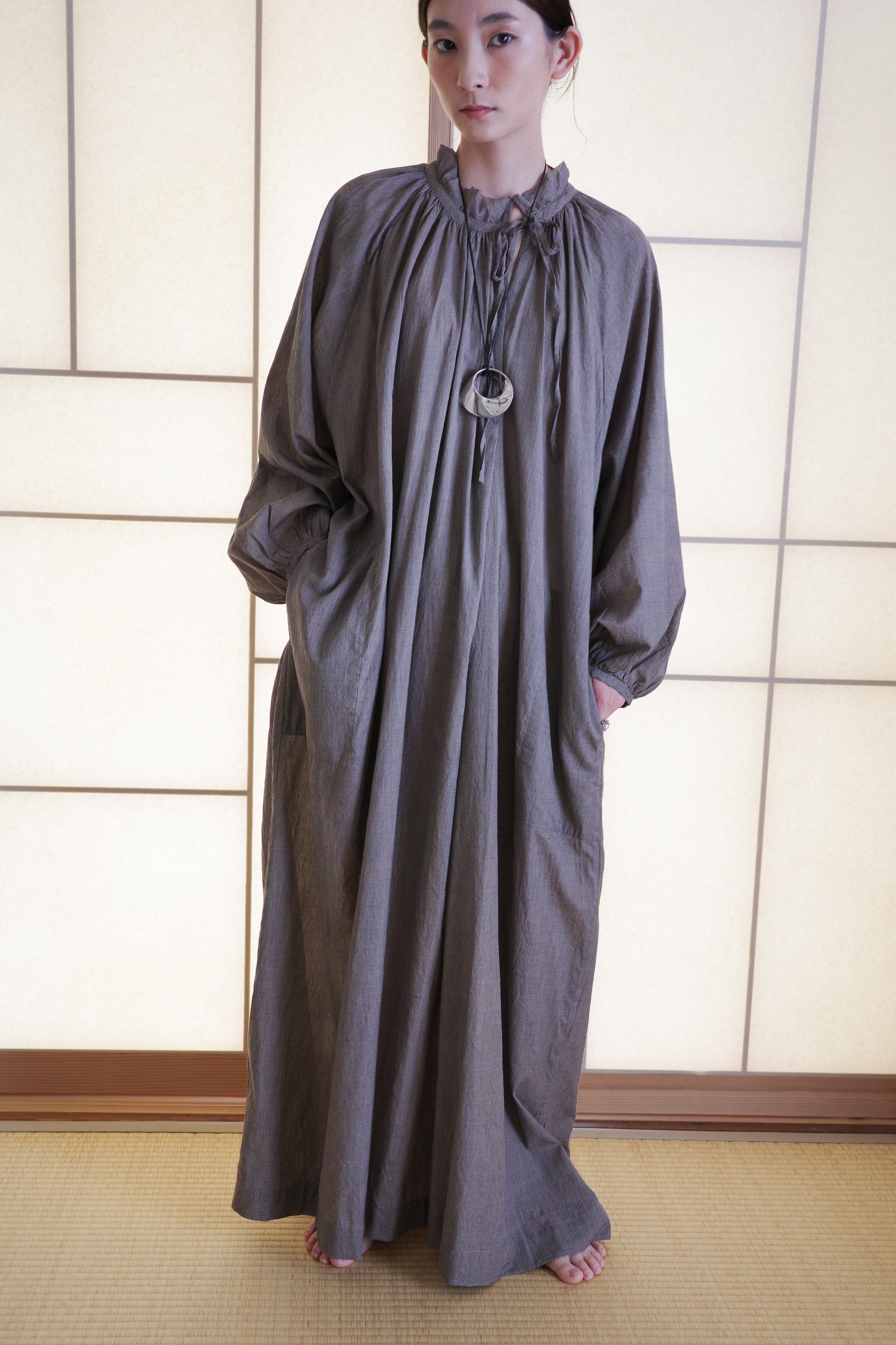 TADO VIDYA TADO DRESS | physis (ピュシス)